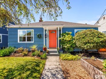 8633 36th Ave SW