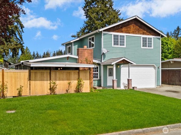 2111 201st Place SW, Lynnwood WA 98036