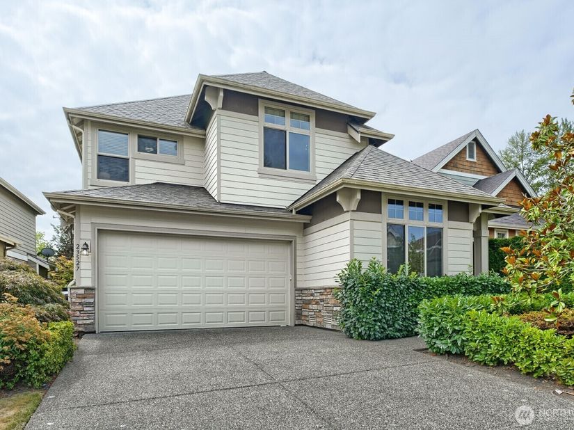 23527 NE 13th Place, Sammamish WA 98074