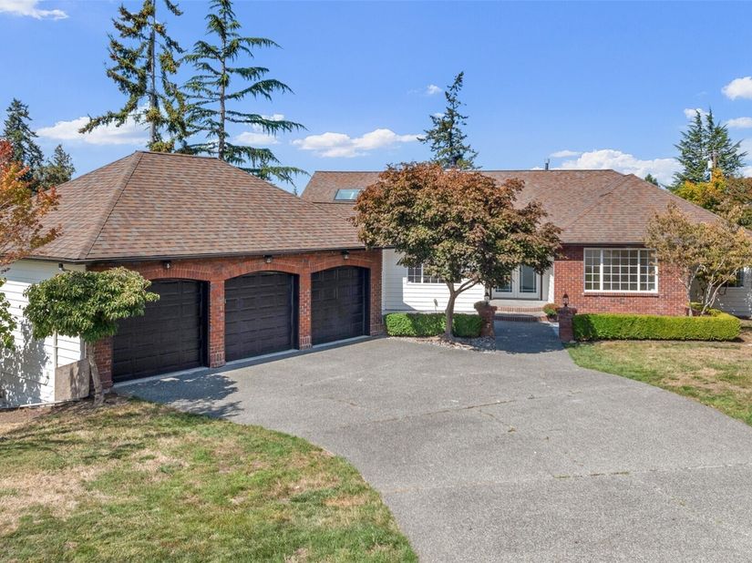 2145 Clover Court, Mukilteo WA 98275