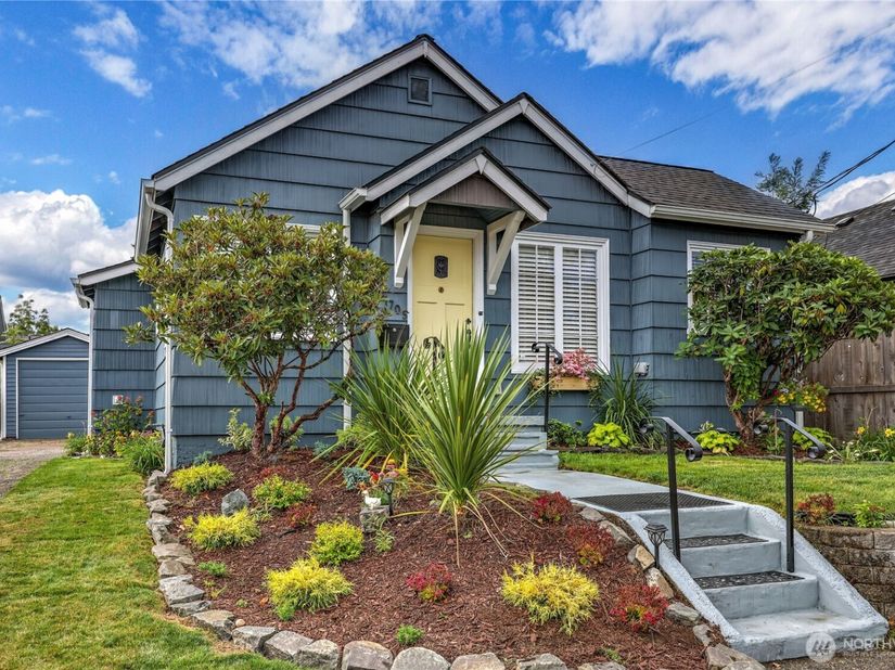 1705 13th Street, Bremerton WA 98337