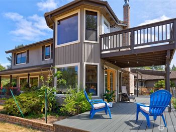 1305 NW Mountain View Road