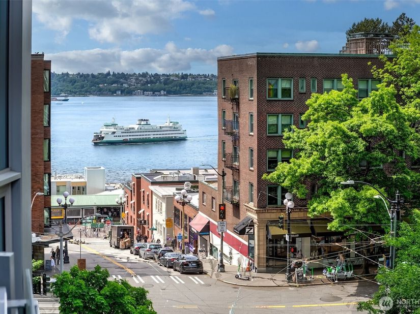 121 Stewart Street 407, Seattle WA 98101