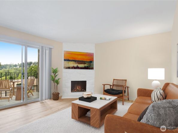 11643 100th Avenue NE B3, Kirkland WA 98034