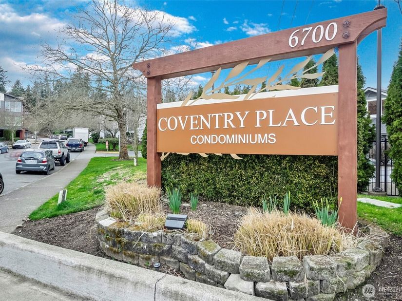 6700 NE 182nd Street C104, Kenmore WA 98028