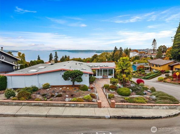 204 SW 298th Place, Federal Way WA 98023