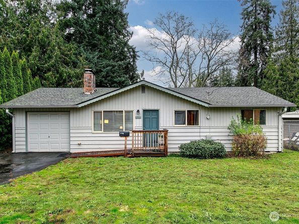 5723 208th Street SW, Lynnwood WA 98036