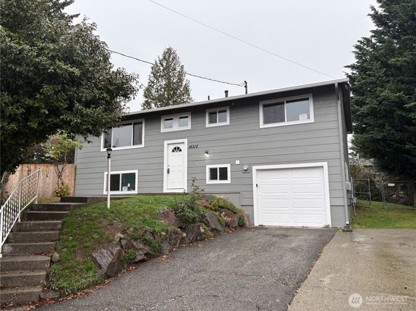 16312 127th Place SE, Renton WA 98058