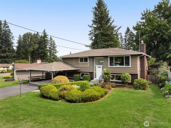 2520 166th Avenue NE, Bellevue WA 98008