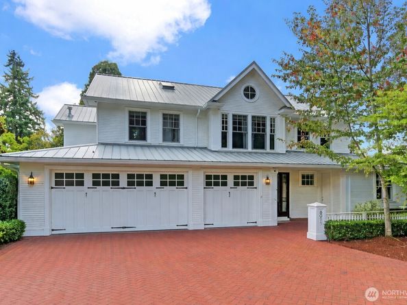8975 NE 10th Street, Bellevue WA 98004