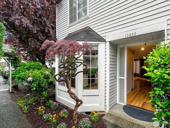 10259 NE 129th Lane, Kirkland WA 98034