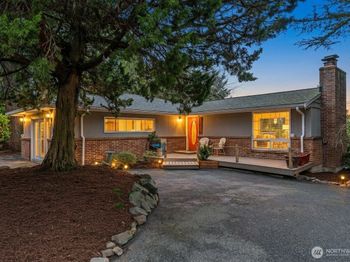 15612 38th Avenue NE