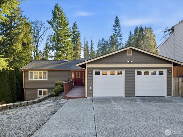 8713 NE 144th Street, Kirkland WA 98034