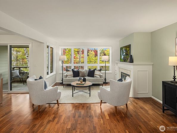 6300 Sand Point Way Ne 212, Seattle WA 98115