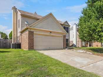 2528  Creekwood Lane 