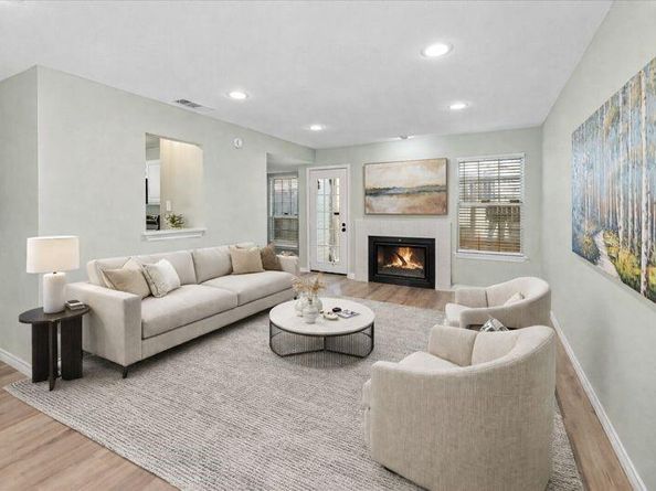 1017  Weston Drive  1017, Garland Texas 75043