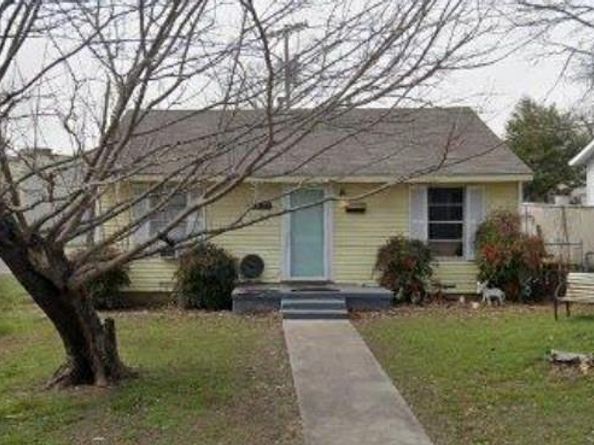 5074  Mayfair Street , Fort Worth Texas 76116