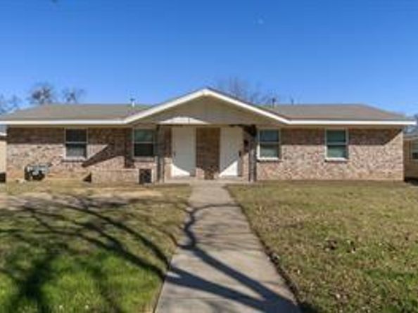 2509  Normont Circle , Fort Worth Texas 76103