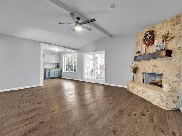 1007  Kay Lynn Street , Mansfield Texas 76063