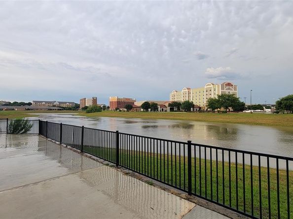 2739  Levee Lane , Lewisville Texas 75067