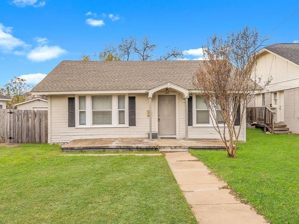 2820  Frazier Avenue , Fort Worth Texas 76110