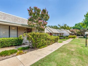 13844  Methuen Green Lane 
