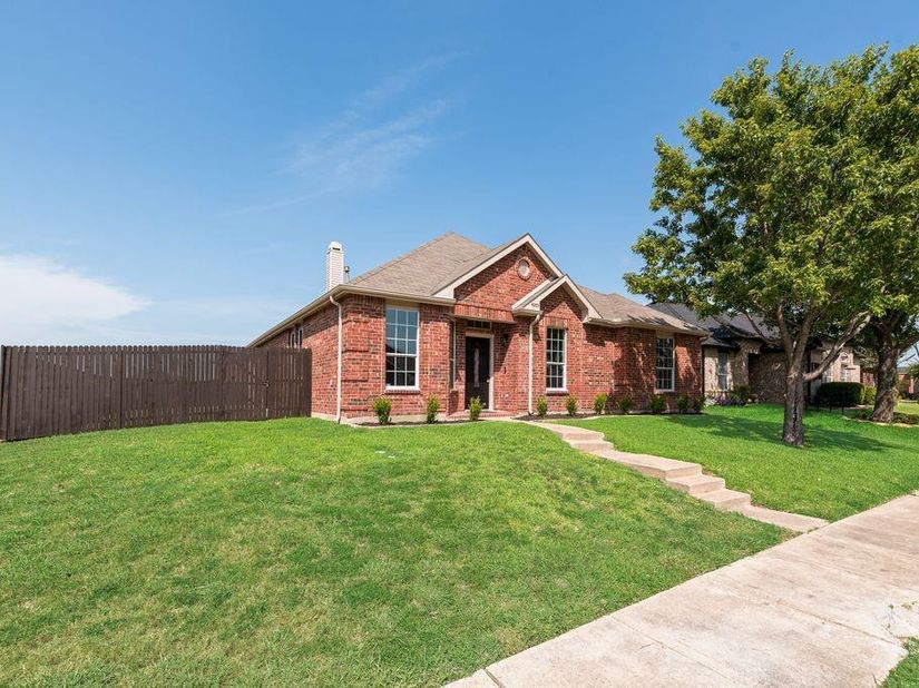 4005  Carrington Drive , Garland Texas 75043
