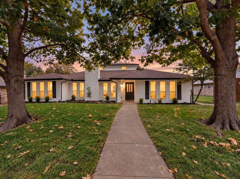 1331  San Antone Lane , Lewisville Texas 75077