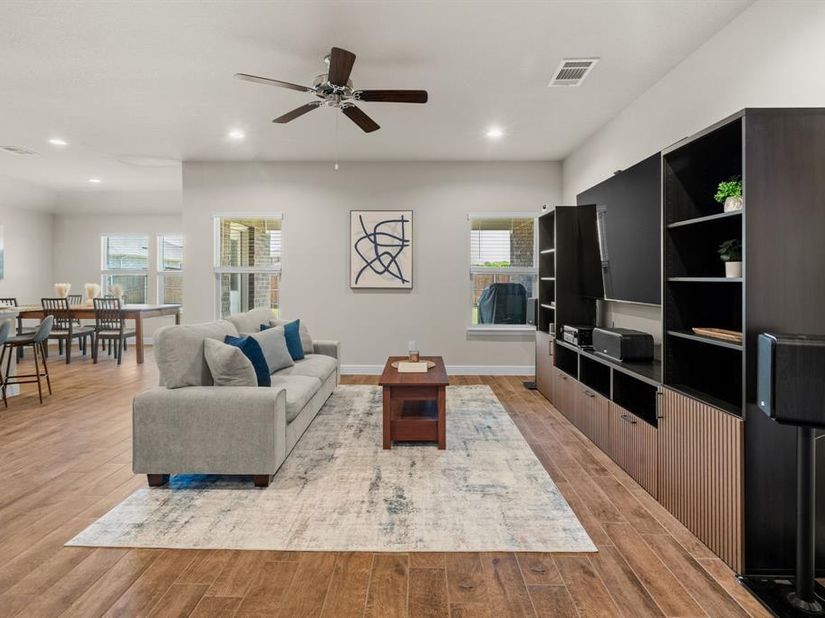 1338  Rolling Meadows Drive , Cedar Hill Texas 75104