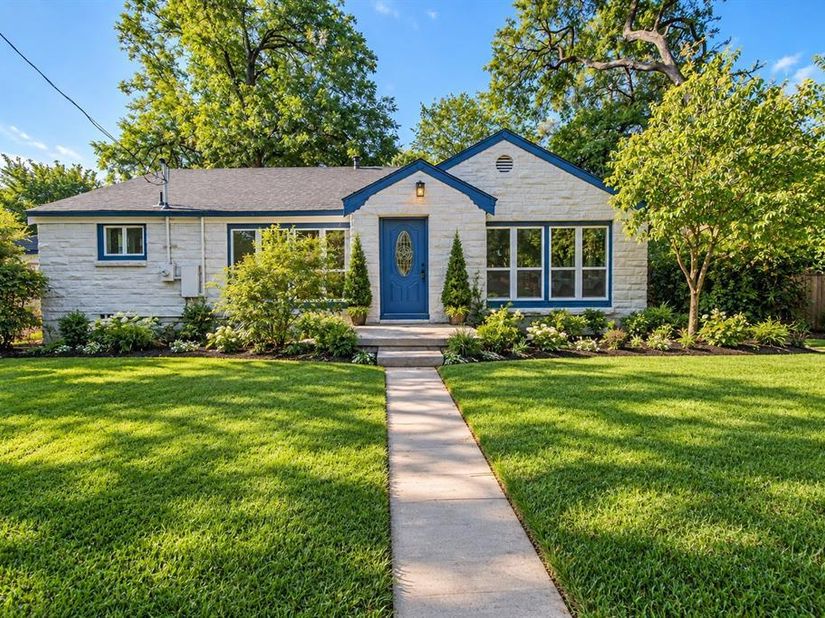 7054  Fairdale Avenue , Dallas Texas 75227