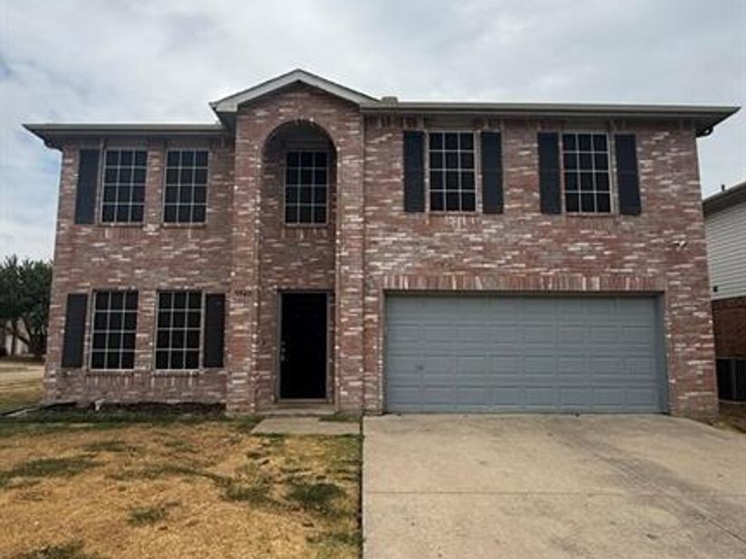 3040  Clemente Drive , Grand Prairie Texas 75052