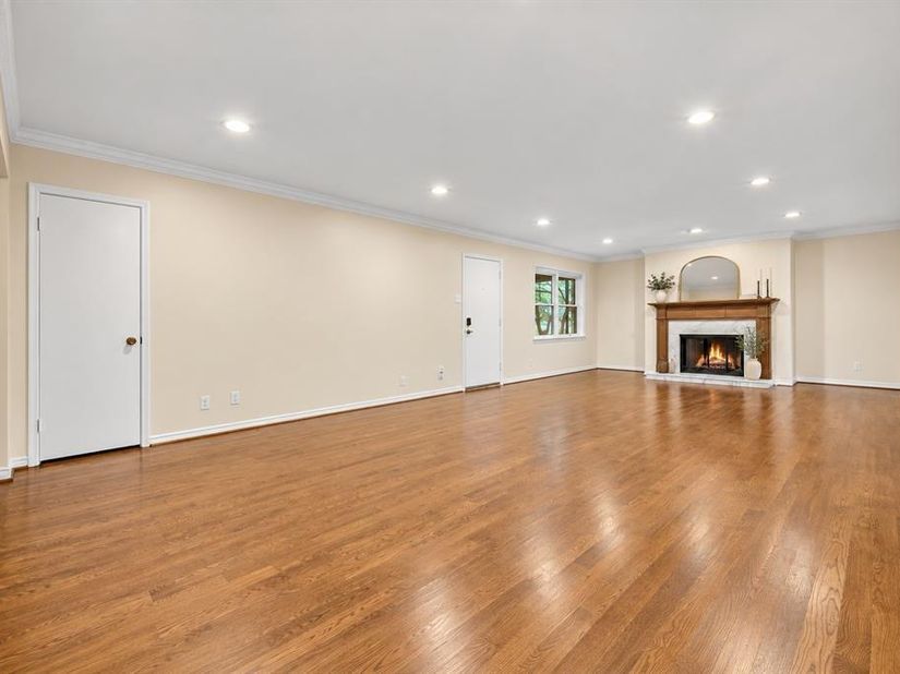 6234  Bandera Avenue  C, Dallas Texas 75225