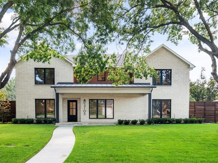 3105  Canyon Creek Drive , Richardson Texas 75080