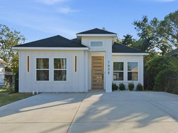 1535  Caldwell Street 
