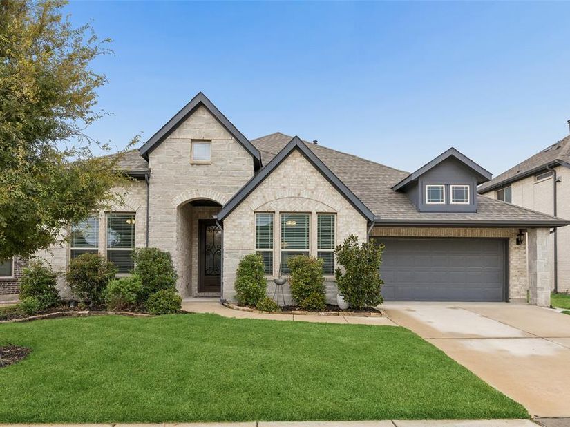 716  New Marion Road , Little Elm Texas 75068