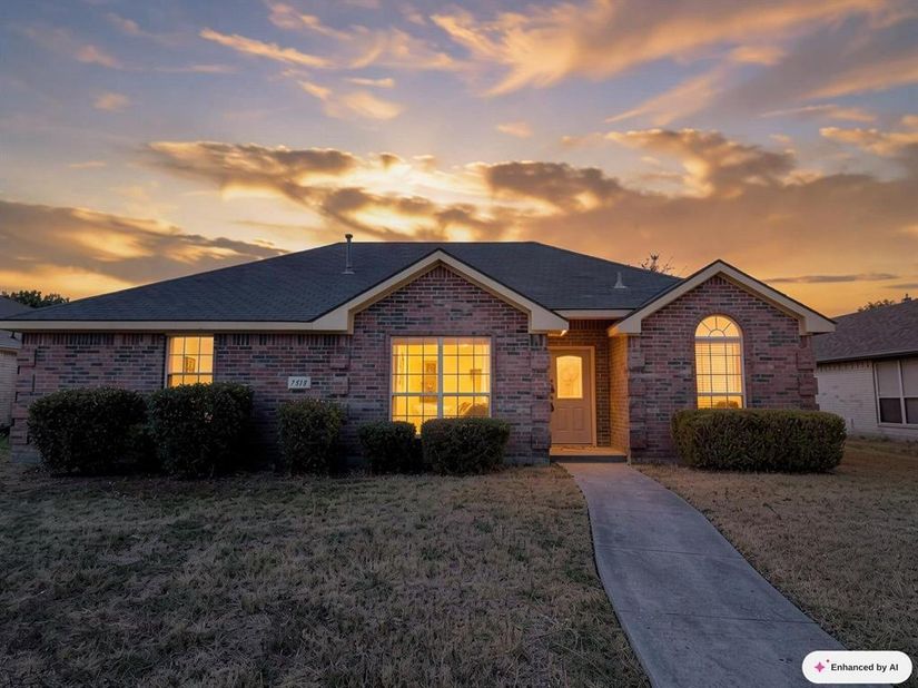 7513  Bryn Mawr Drive , Rowlett Texas 75089