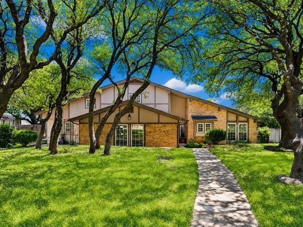 7504  Canyon Crest Court , Fort Worth Texas 76179