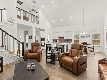 2837  Fargo Mews 