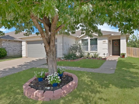 7604  Scarlet View Trail , Fort Worth Texas 76131