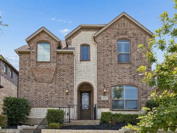 4921  Empire Way 