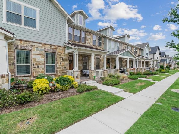 2653  Settlers Place , Garland Texas 75042