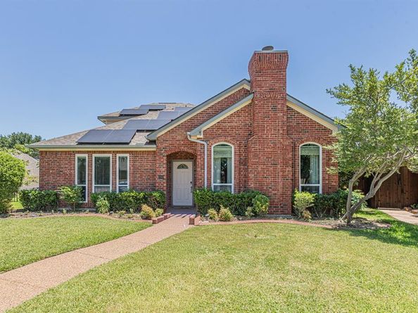 300  Sundance Circle , Irving Texas 75063