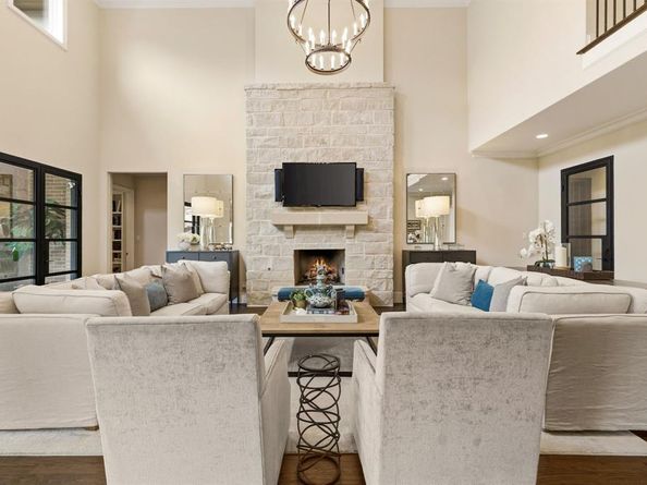 6635  Park Lane , Dallas Texas 75225