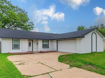 1813  Tompkins Drive 