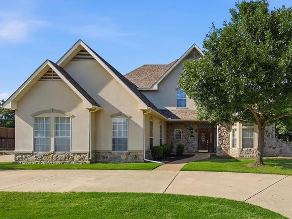 103  Woodland Drive , Highland Village Texas 75077
