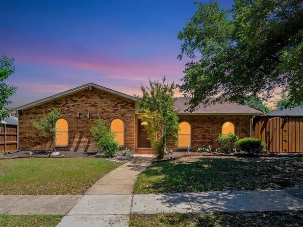 5009  Middleton Circle , The Colony Texas 75056