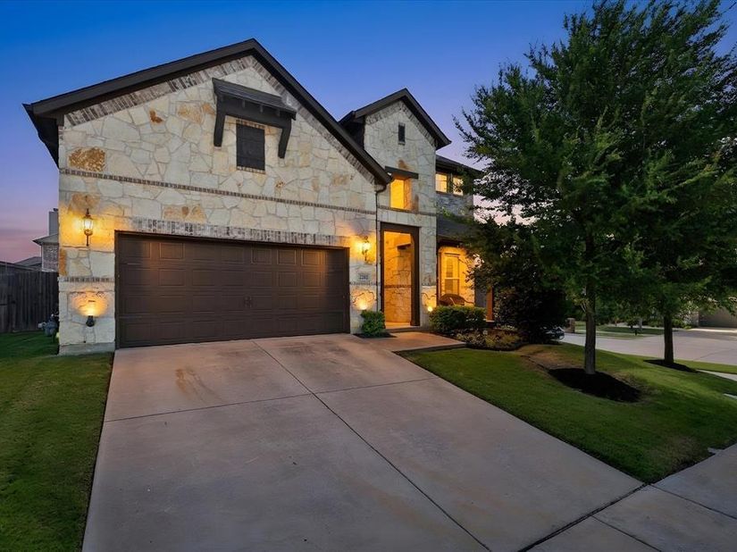 2202  Blue Harbor Way , Garland Texas 75043