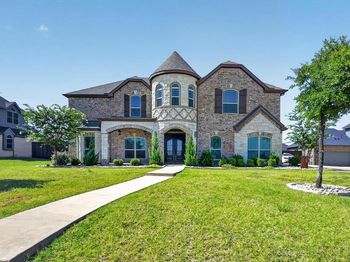 560  Featherstone Lane 