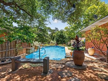 9840  Twin Creek Drive 