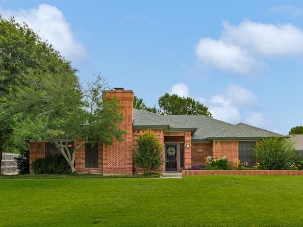 1416  Spyglass Drive , Mansfield Texas 76063